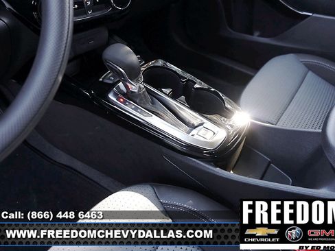 New 2026 Chevrolet Trax LT image 31