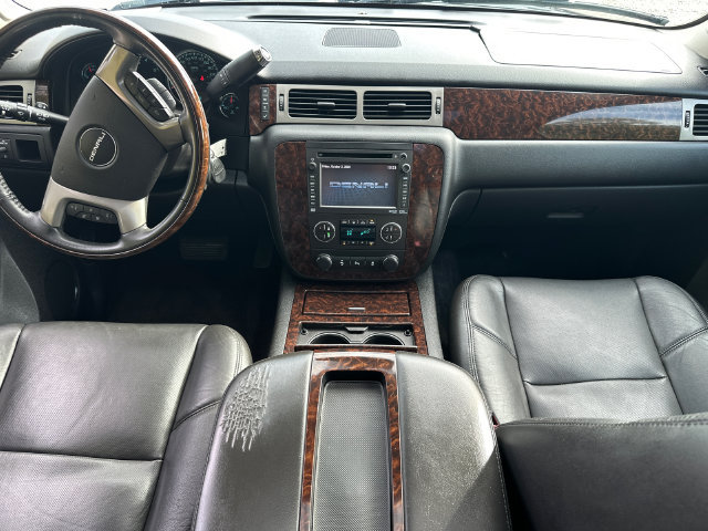 Used 2013 GMC Yukon Denali AWD/4WD image 21