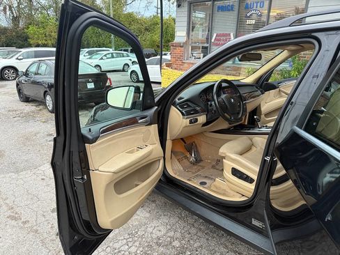 Used 2013 BMW X5 xDrive35i image 9