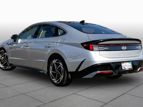 Used 2024 Hyundai Sonata SEL w/ Convenience Package image 10