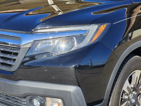 Used 2019 Honda Ridgeline RTL image 11