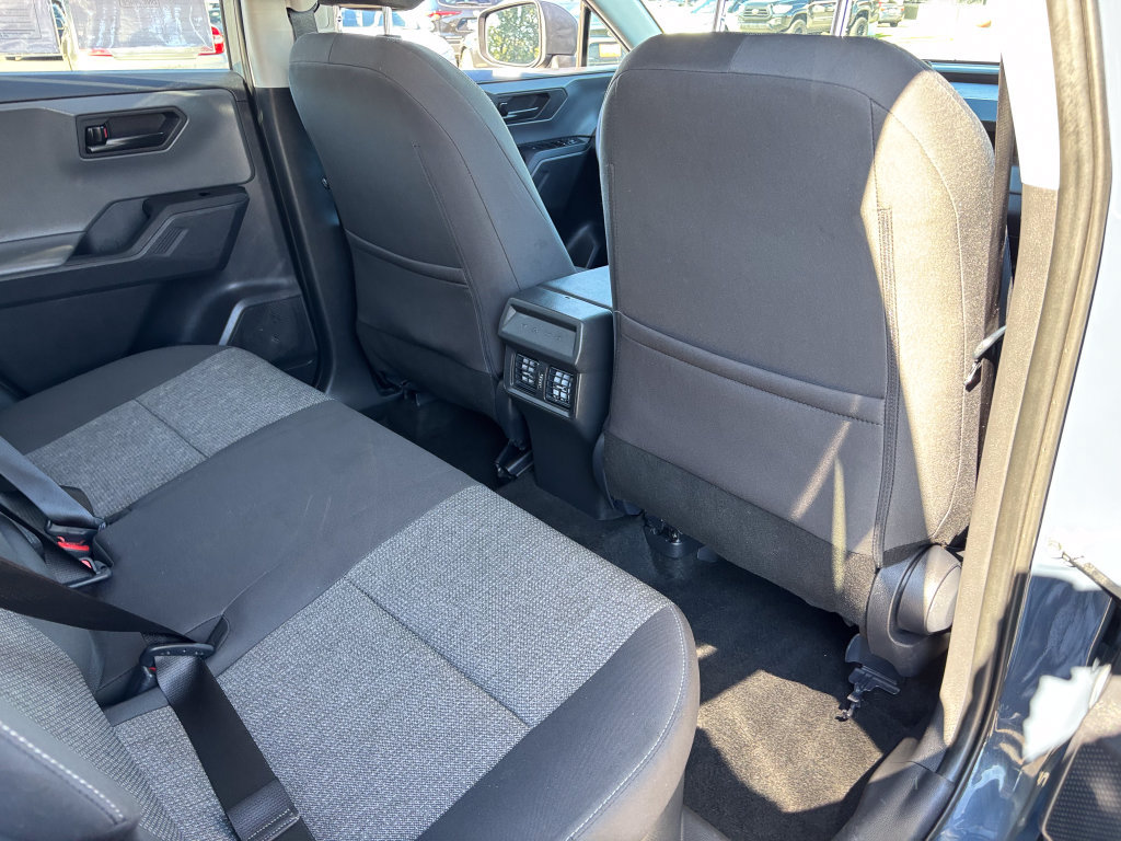 Certified 2026 Toyota RAV4 LE AWD/4WD image 39