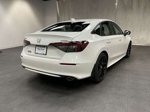 Used 2025 Honda Civic Sport image 5