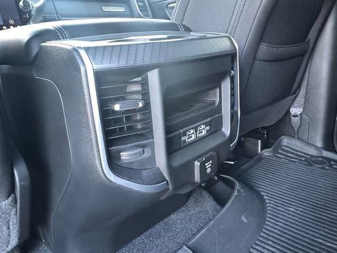 Used 2025 RAM 1500 Big Horn AWD/4WD image 30