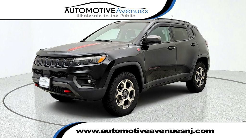 Used 2022 Jeep Compass Trailhawk w/ Trailhawk Elite Group AWD/4WD image 1