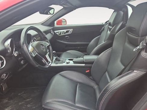 Used 2015 Mercedes-Benz SLK 250 image 9