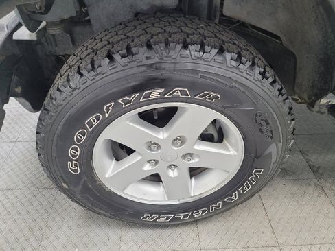 Used 2014 Jeep Wrangler Sport S w/ Quick Order Package 24S image 31