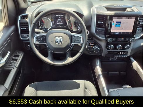 New 2026 RAM 1500 Express AWD/4WD image 2