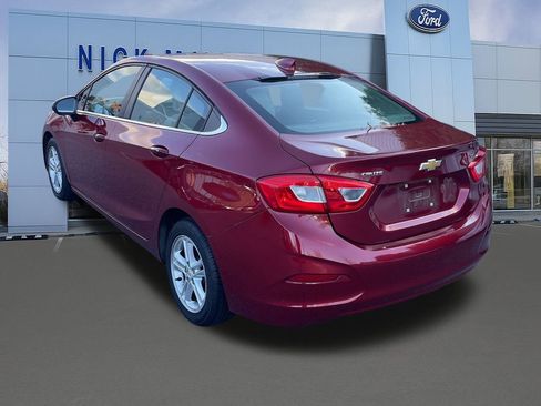 Used 2017 Chevrolet Cruze LT w/ Convenience Package image 26