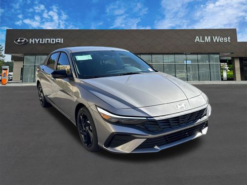 New 2026 Hyundai Elantra Sport image 3