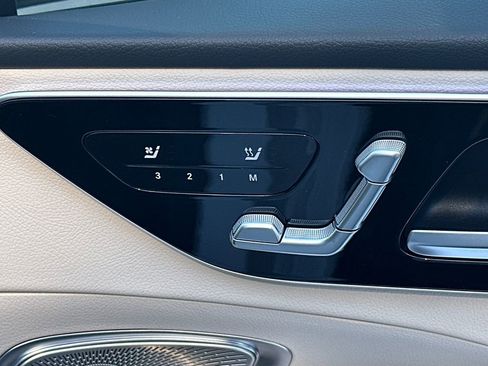 New 2026 Mercedes-Benz C 300 Sedan image 17