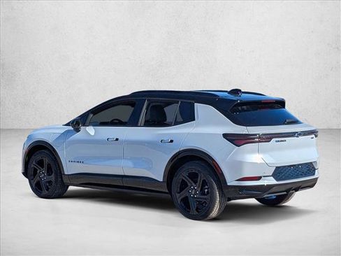 New 2026 Chevrolet Equinox EV RS image 7