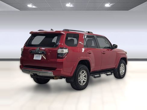 Used 2019 Toyota 4Runner TRD Off-Road image 7