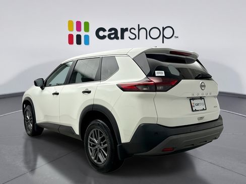 Used 2023 Nissan Rogue S AWD/4WD image 3