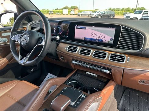 Used 2024 Mercedes-Benz GLE 450 4MATIC image 33