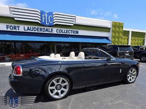 Used 2016 Rolls-Royce Dawn RWD image 6