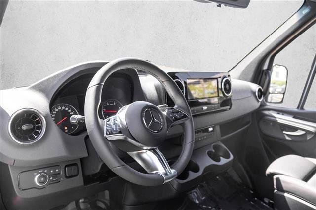 New 2026 Mercedes-Benz Sprinter 2500 image 10