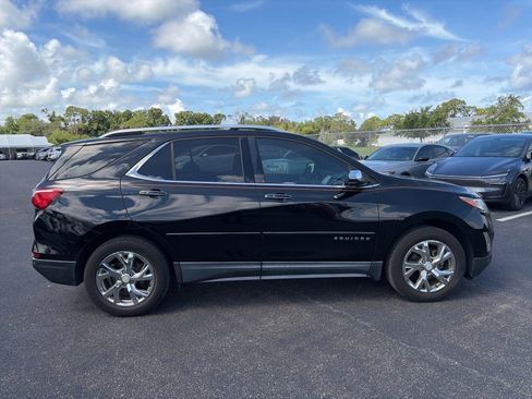 Used 2018 Chevrolet Equinox Premier FWD image 6