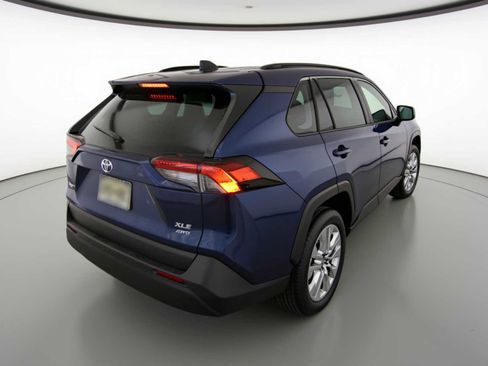 Certified 2025 Toyota RAV4 XLE Premium image 3