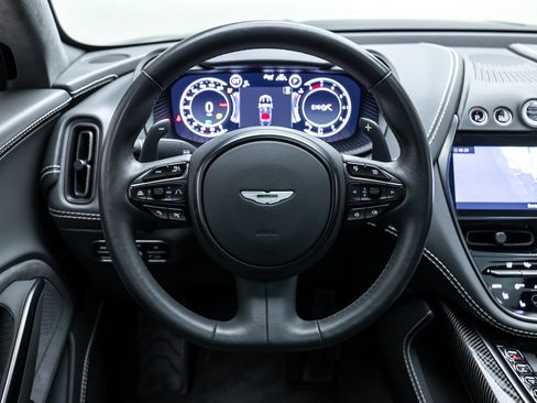 Used 2022 Aston Martin DBX AWD/4WD image 30