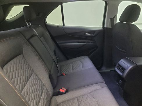 Used 2020 Chevrolet Equinox LT w/ Driver Convenience Package image 19