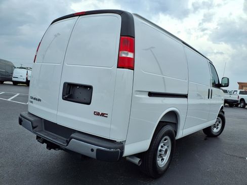 Used 2025 GMC Savana 3500 w/ Driver Convenience Package RWD image 25