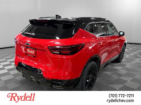 Used 2023 Chevrolet Blazer RS w/ Driver Confidence II Package AWD/4WD image 3