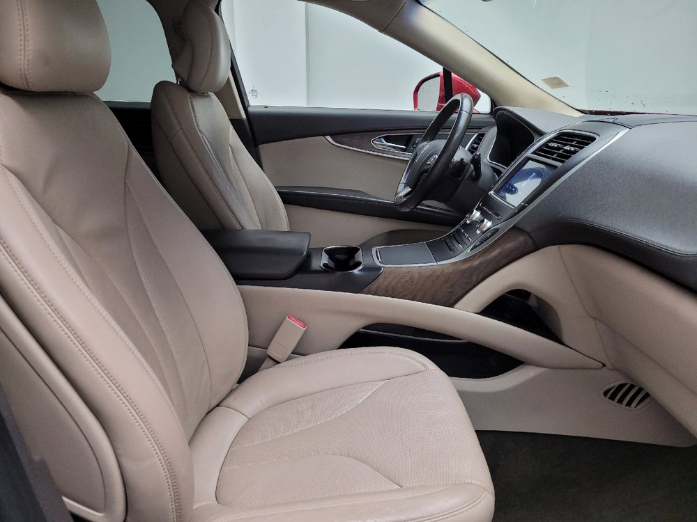 Used 2016 Lincoln MKX Reserve w/ Climate Package AWD/4WD image 21