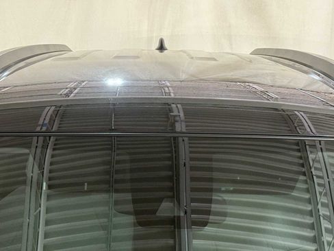 Certified 2022 Toyota Corolla Cross LE image 15