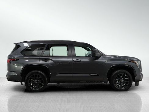 Used 2024 Toyota Sequoia Limited image 6