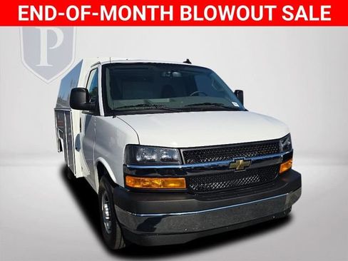 New 2025 Chevrolet Express 3500 w/ Power Convenience Package RWD image 13