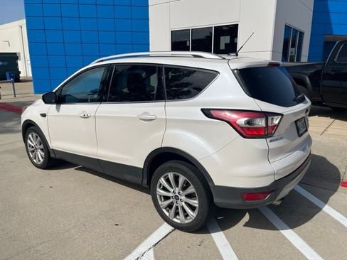 Used 2017 Ford Escape Titanium FWD image 7