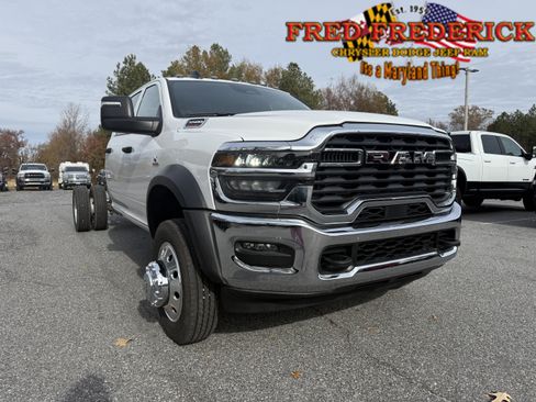 New 2026 RAM 5500 Tradesman w/ Chrome Appearance Group AWD/4WD image 1