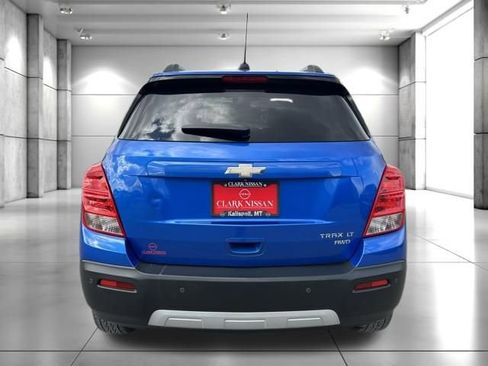 Used 2016 Chevrolet Trax LT w/ LT Convenience Package image 6