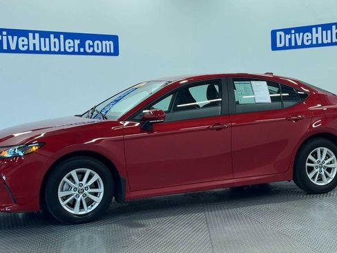 Used 2025 Toyota Camry LE w/ Convenience Package AWD/4WD image 4