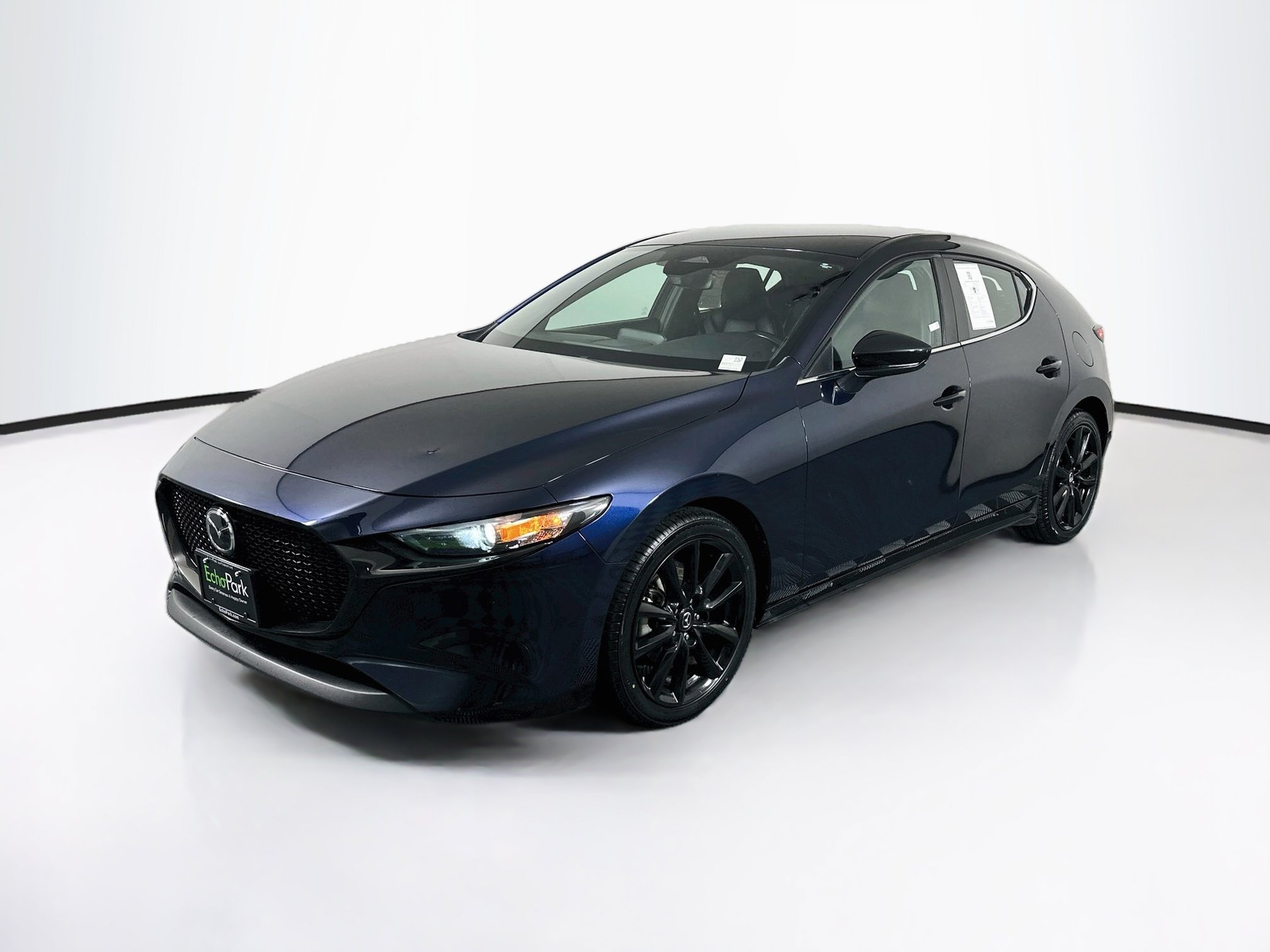 Used 2024 MAZDA MAZDA3 s FWD image 3
