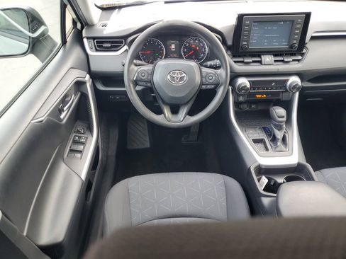 Used 2019 Toyota RAV4 XLE image 11