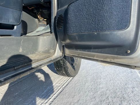 Used 1997 Chevrolet Express 3500 Extended Passenger w/ Preferred Equipment Group image 15