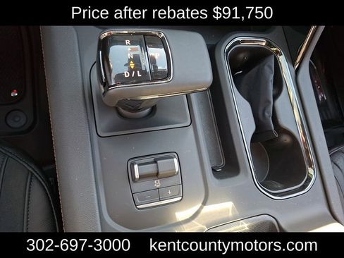 New 2025 GMC Sierra 1500 AT4 w/ AT4 Premium Package image 17