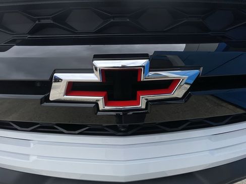 Certified 2026 Chevrolet Colorado ZR2 w/ Technology Package AWD/4WD image 31