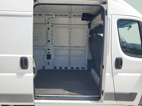 Used 2014 RAM ProMaster 1500 w/ Interior Convenience Group FWD image 10