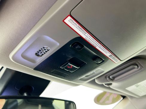 Used 2021 Toyota Camry SE image 22