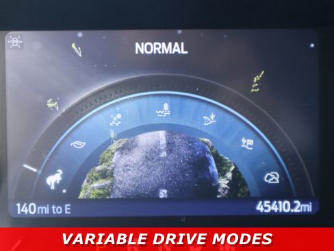 Used 2023 Ford Bronco Badlands image 28