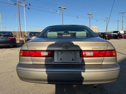 Used 1997 Toyota Camry CE image 4