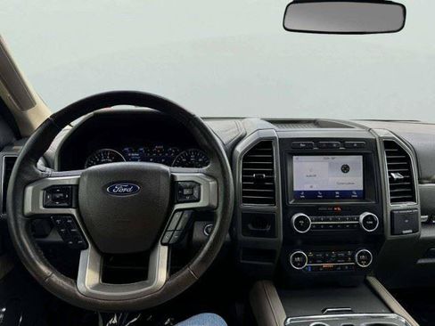 Used 2021 Ford Expedition XLT RWD image 28