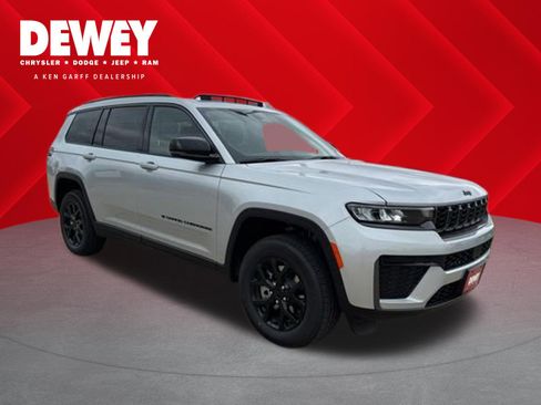 New 2026 Jeep Grand Cherokee L 4WD image 1