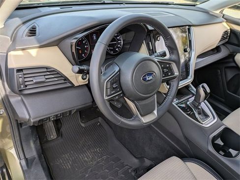 Used 2021 Subaru Outback Premium image 8