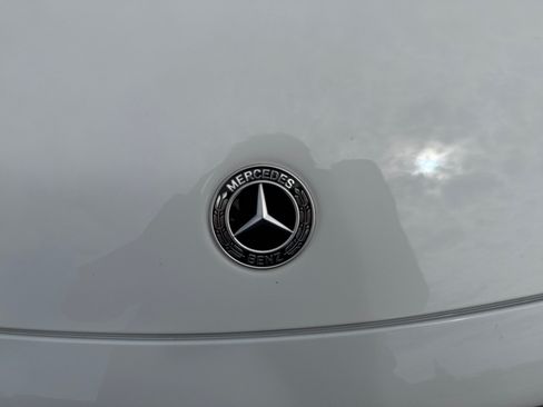 Certified 2023 Mercedes-Benz GLB 250 4MATIC image 23