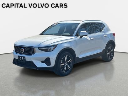 Certified 2025 Volvo XC40 B5 Core