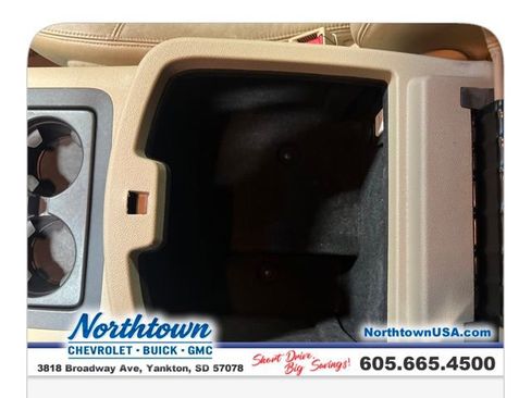 Used 2012 GMC Yukon XL SLT w/ SLT-2 Equipment Package image 35